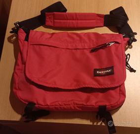 Borsa a tracolla Eastpak