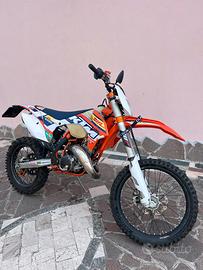 KTM EXC 125 SIX DAYS EDITION TARGATO patente a1
