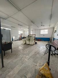 Locale artigianale mugnano di napoli