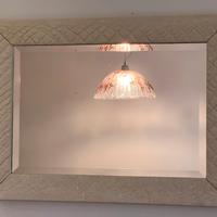 Specchio bisellato, cornice in pietra di Vicenza