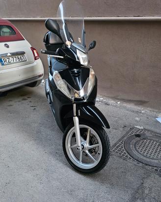 Ricambi honda sh 300 2013 motore nuovo