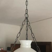 Lampadario in ferro battuto e ceramica