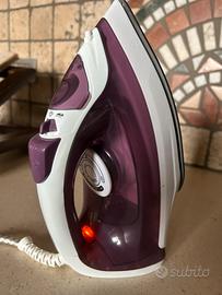 Ferro da stiro a vapore GS 1400/1800 W