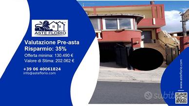 Immobile in asta di 172 m² con più di 5 locali a S