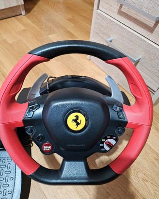Thrustmaster 458 spider Ferrari .