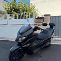 Suzuki Burgman 400 2022