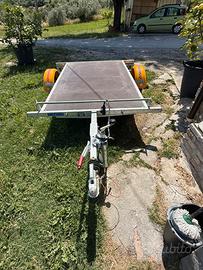 Rimorchio per auto
