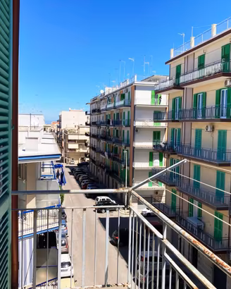 ZONA PARCO SCIANATICO: 83mq al3° piano + cantina