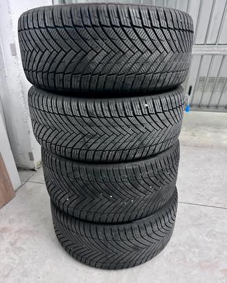 Treno 4 Gomme M+S - 245/40/19 e 275/35/19