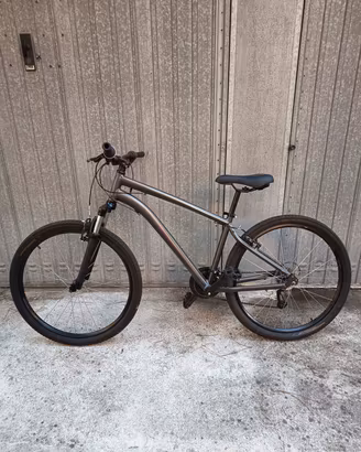 Rockrider st 100