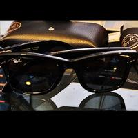 Ray-Ban Wayfarer RB4340 601 Nero lucido Nuovi!!