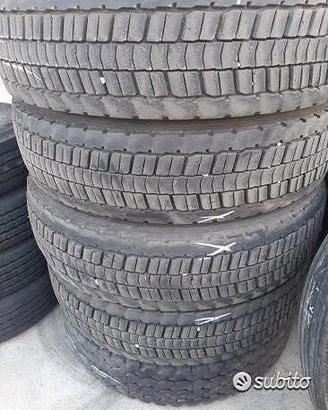 4 gomme usate 245 70 19.5 sava