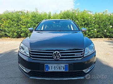 Volkswagen Passat 4x4 2.0 Tdi - Cambio Automatico