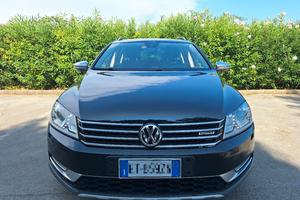 Volkswagen Passat 4x4 2.0 Tdi - Cambio Automatico