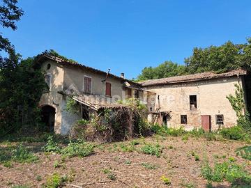 Vendita rustici da ristrutturare