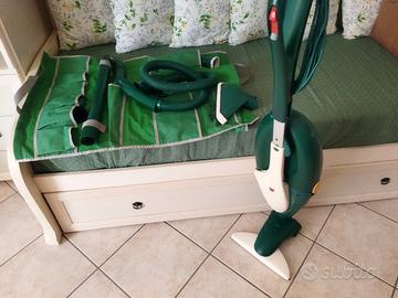 scopa elettrica folletto VK 135 più accessori 
