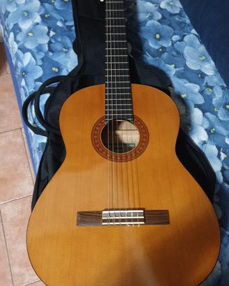 chitarra classica Yamaha 