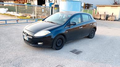 FIAT BRAVO 1.9 MULTI JET OK NEOPATENTATI 120 CV 