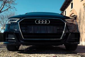 CALANDRA ORIGINALE AUDI CROMATA con LOGO