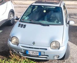 RENAULT Twingo 1ª serie - 2004