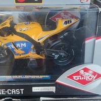 Yamaha YZR-M1 di Valentino Rossi,