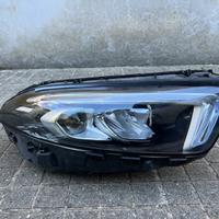 FARO ANTERIORE ORIGINALE MERCEDES CLASSE A 180d