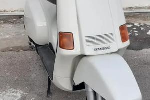 Vespa cosa 1988