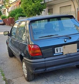 Ford Fiest del 92