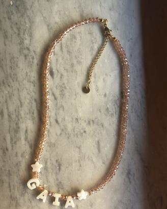 Collana con nome GAIA e cristalli rosa ✨