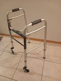 Deambulatore pieghevole 2 ruote