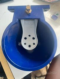 Abbeveratoio automatico in ghisa MEC Luzzara