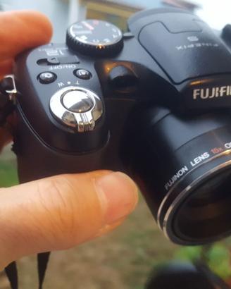 Finepix FUJIFILM s1600