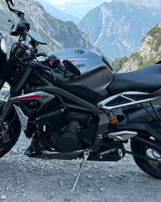 Triumph Street Triple 765RS
