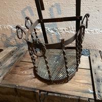 Tre fioriere in ferro battuto vintage