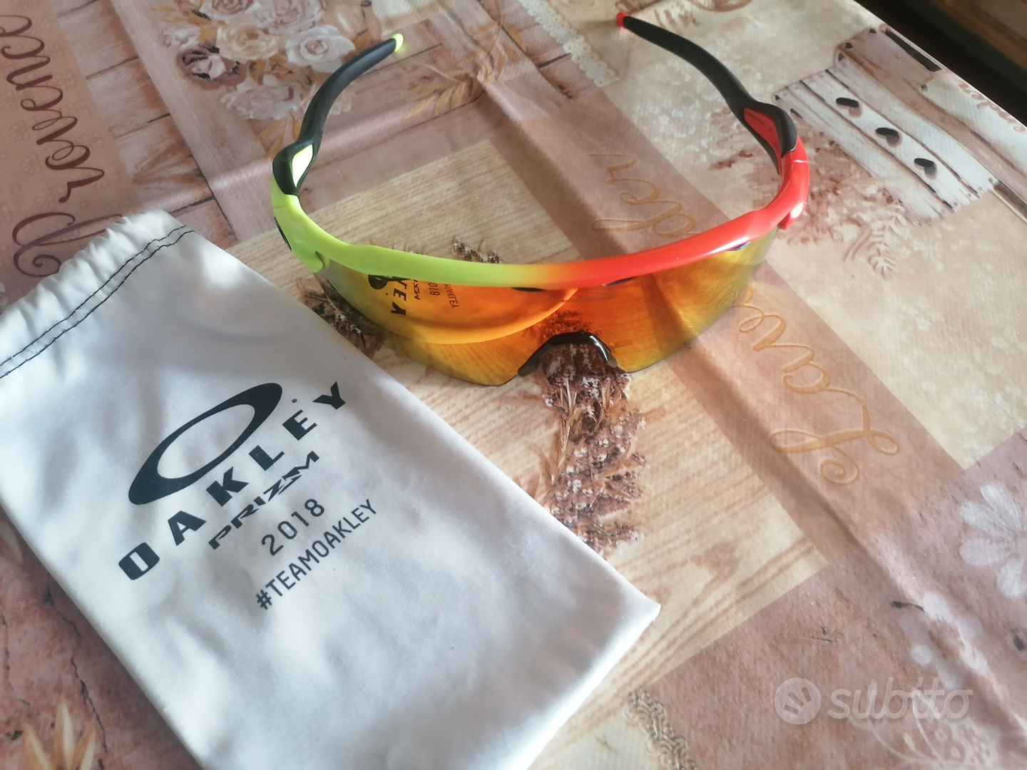 Occhiali da shop sole oakley 2018