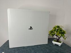 PlayStation 5 825GB + 2 Joystick originali Sony