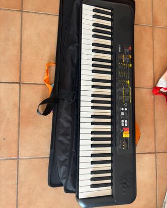 Tastiera YAMAHA PSR FS52 compresa di Fodero