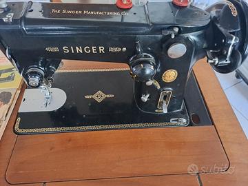 Macchina da cucire Singer anni 60