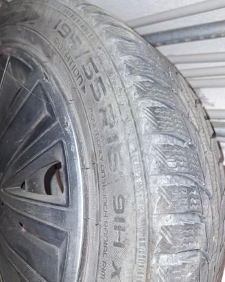 Gomme invernali con cerchi