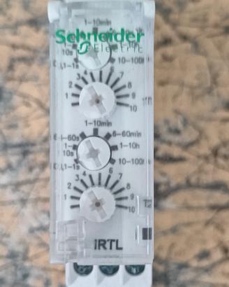 Relé temporizzatore 