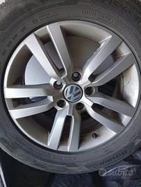 Gomme e cerchi in lega tiguain