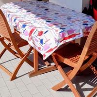 Tavolo ovale estensibile
2 sedie pieghevo