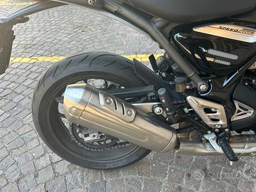 TRIUMPH SPEED 400 NERA