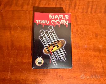 Gioco di Magia: Nails thru coin