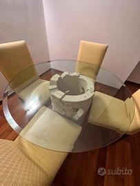 Tavolo Capitello rotondo in cristallo 