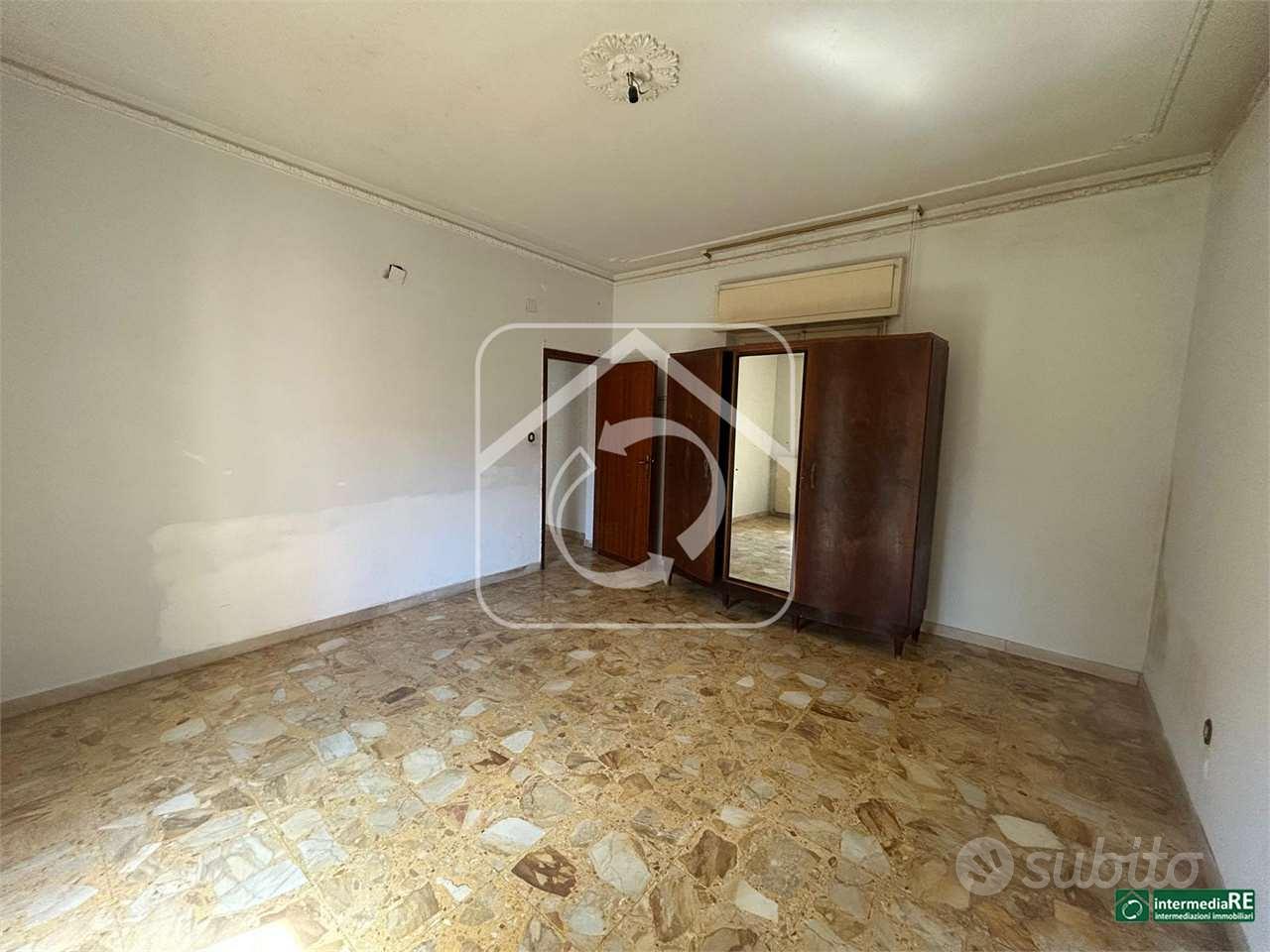 Apartment in Reggio Calabria - Vista 4