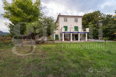 Casa Indipendente Teano [Cod. rif 3310319VRG]