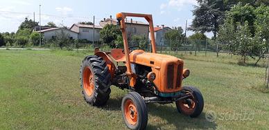 Trattore Fiat 411