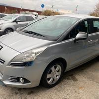 Peugeot 5008 1.6 HDi 112CV Family