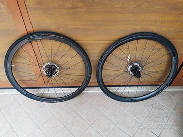 Ruote carbonio Deda sl30 disc